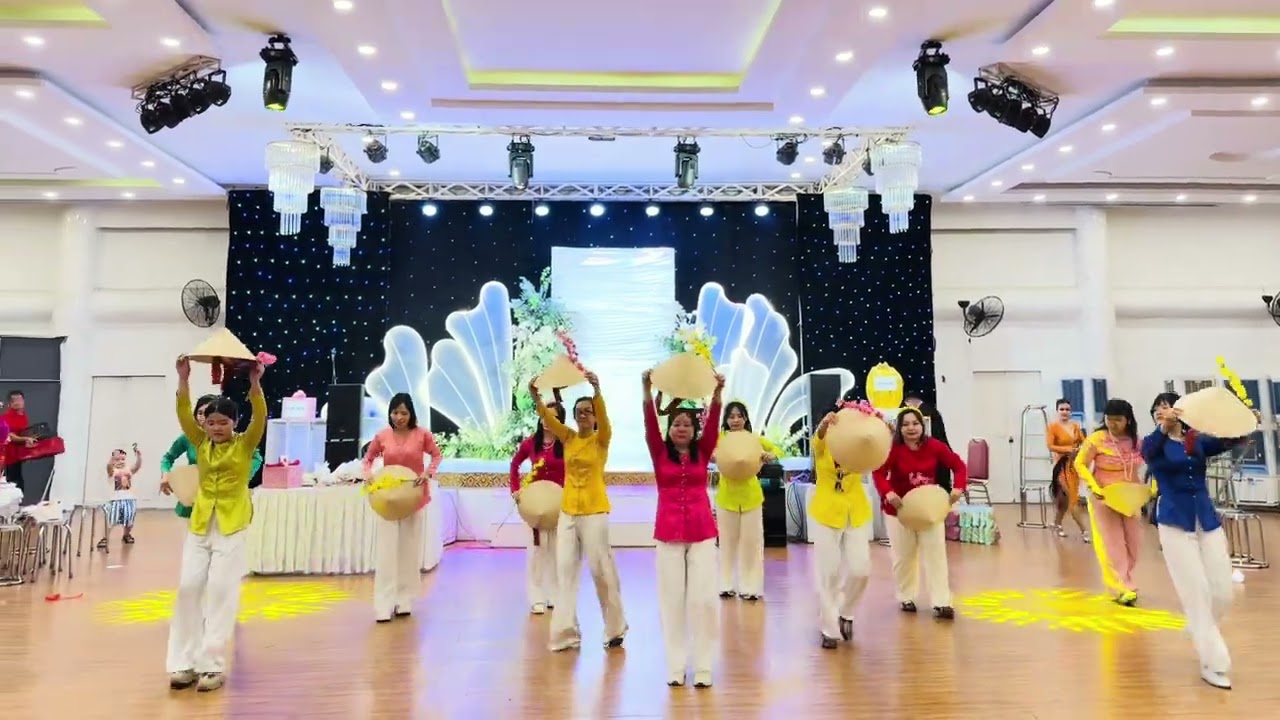 Nhảy Tết rồi cưới luôn Xuân 2026🌸🌺🌼🧧