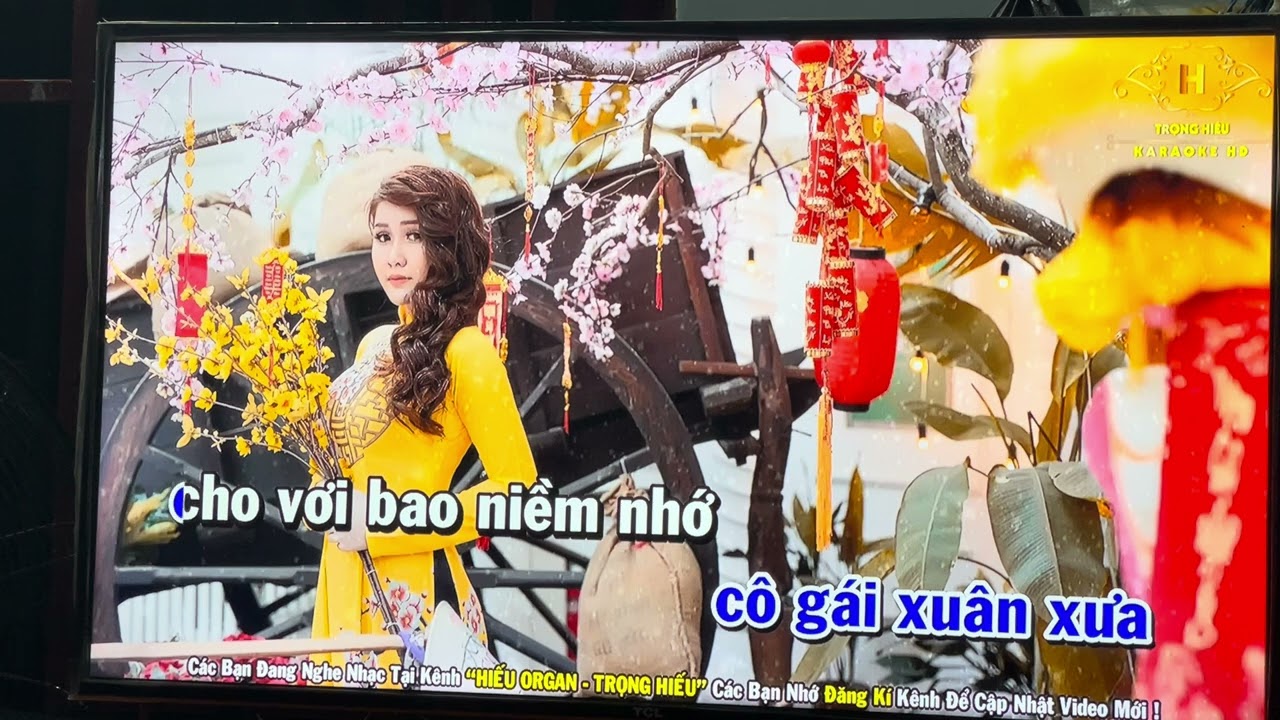 ĐÓN XUÂN NÀY NHỚ XUÂN XƯA 
