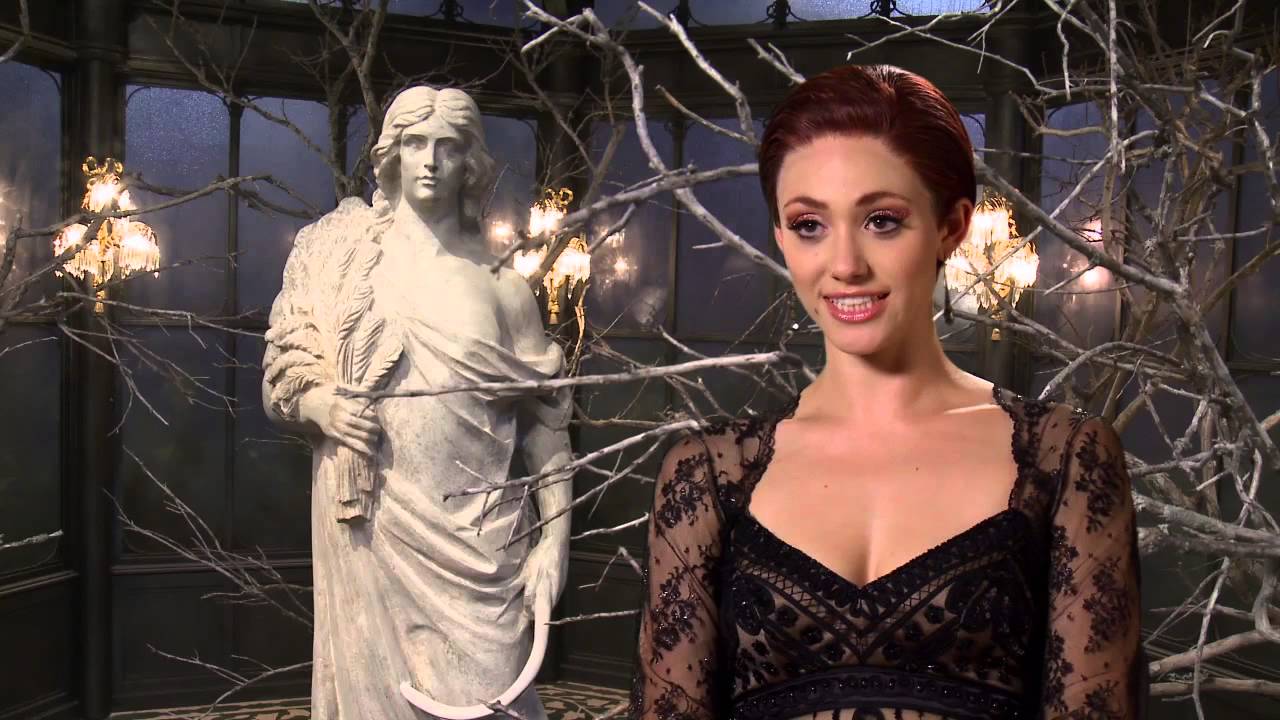 Emmy Rossum's Official 'Beautiful Creatures' Quick Interview - Celebs.com