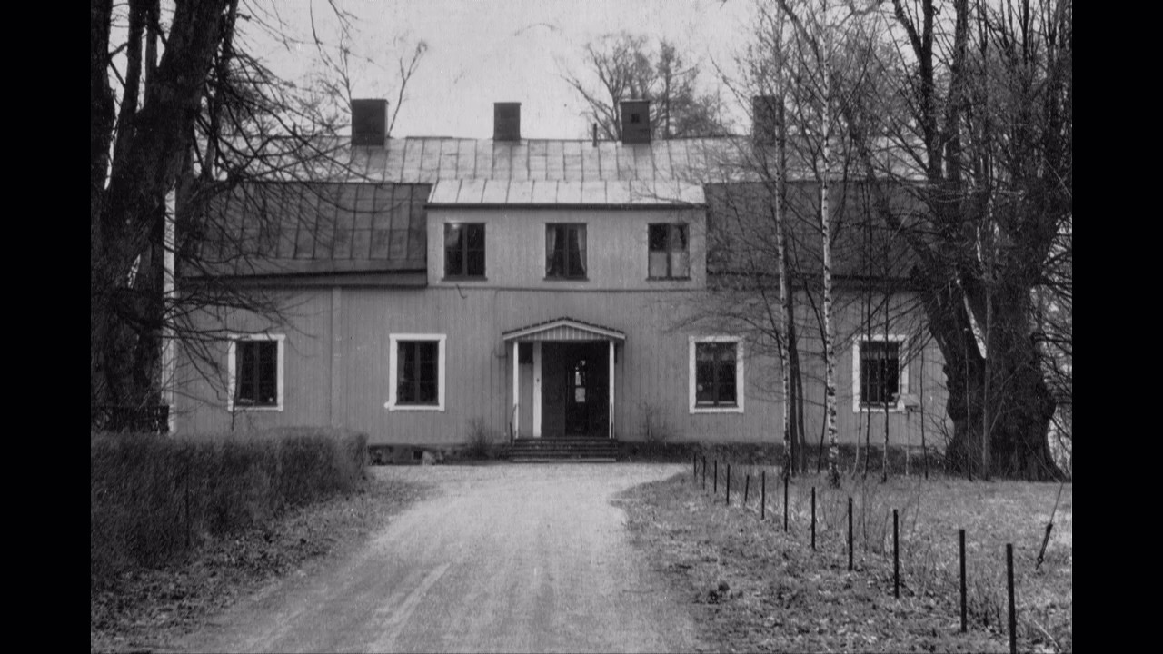 gamla bilder från trollbäcken  och alleplan     i tyresö