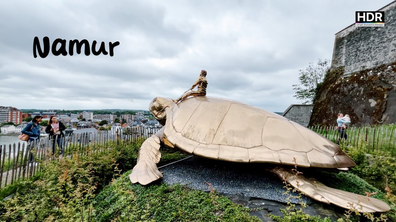 [Belgium] Namur, Golden Turtle is guarding children🇧🇪 4K HDR