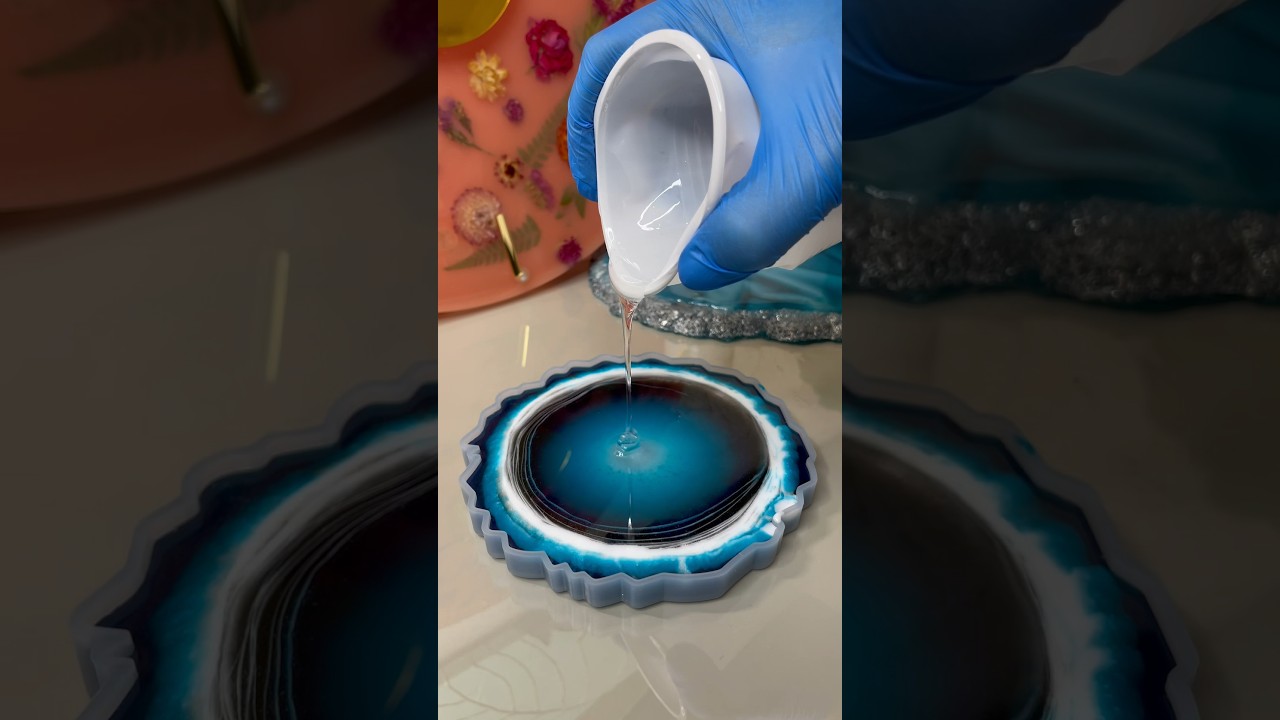 Подстаканник из смолы, Epoxy resin cup holder#resinart #смолаобучение #epoxy_resin #resindemolding