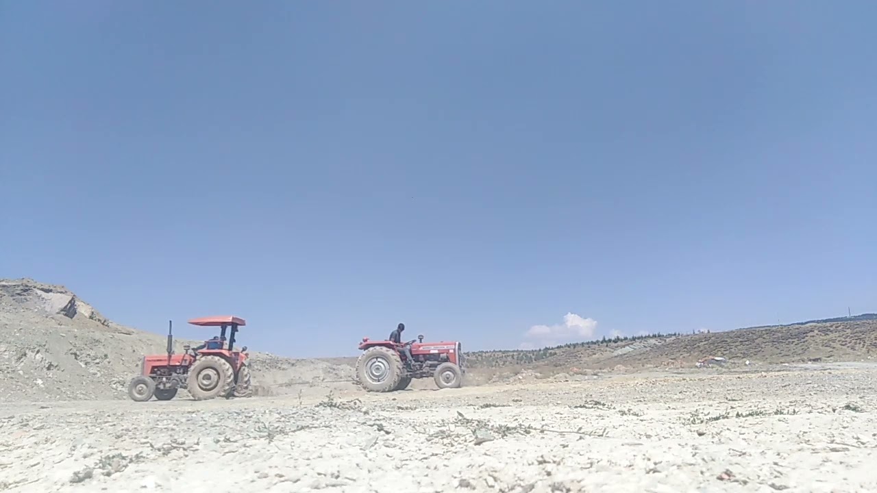 TAFE VS MF240S