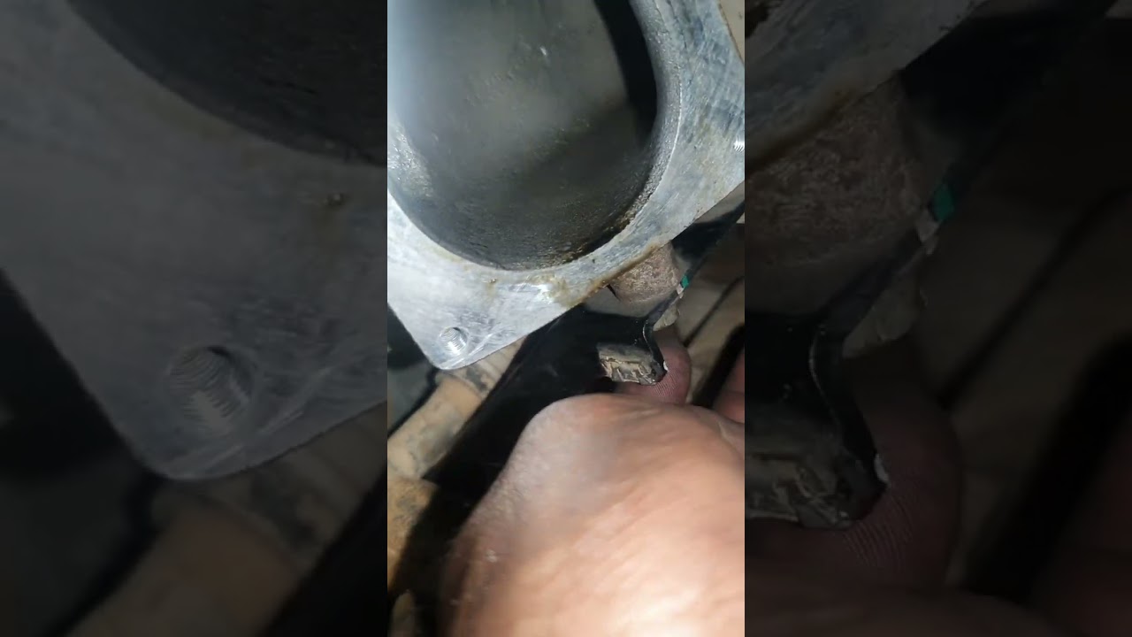 Camioneta Jac T8: Desmontaje de la bomba de inyeccion del motor HFC 1037d3kst (la bomba esta dañada)