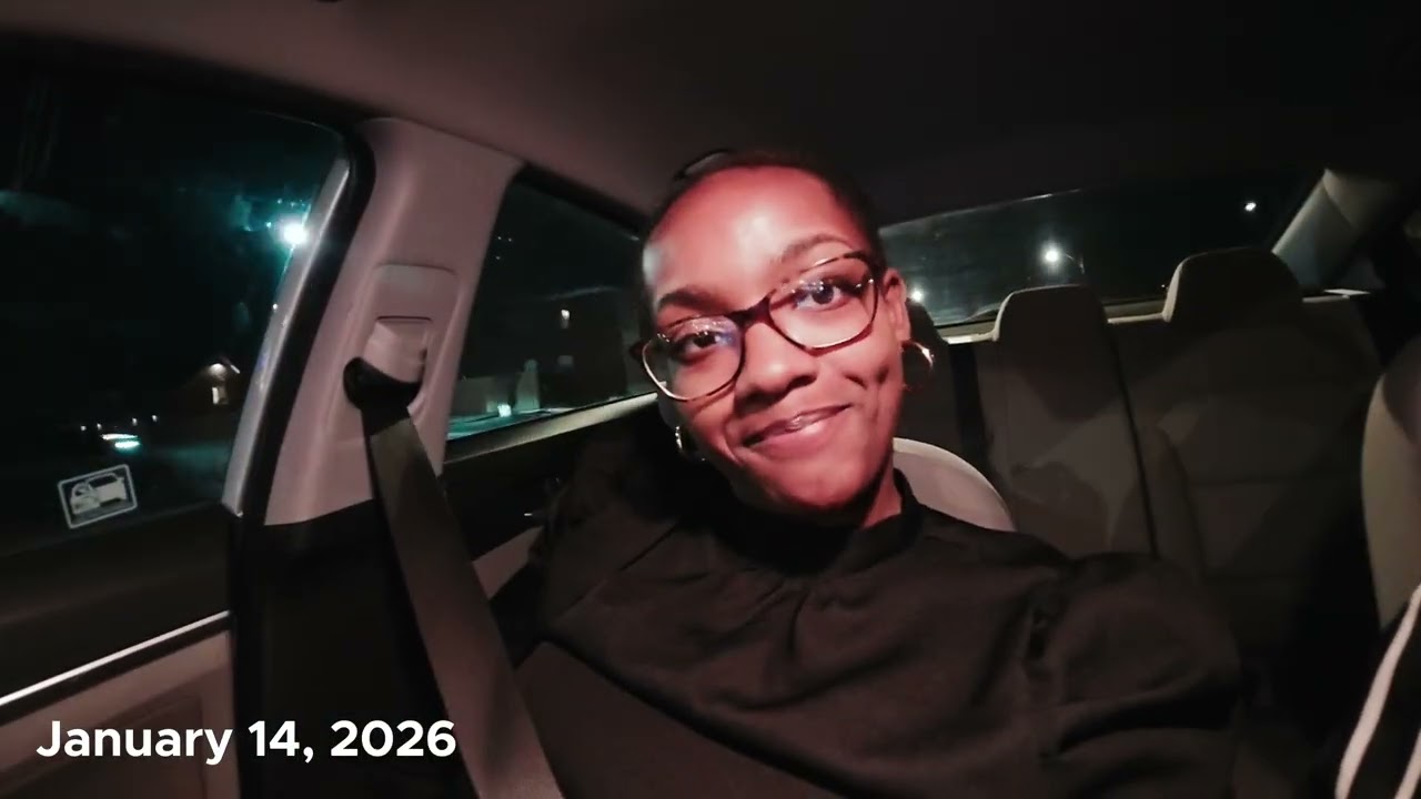VLOG: I'M BACK!...Kinda | NEW HAIR THO!!!!