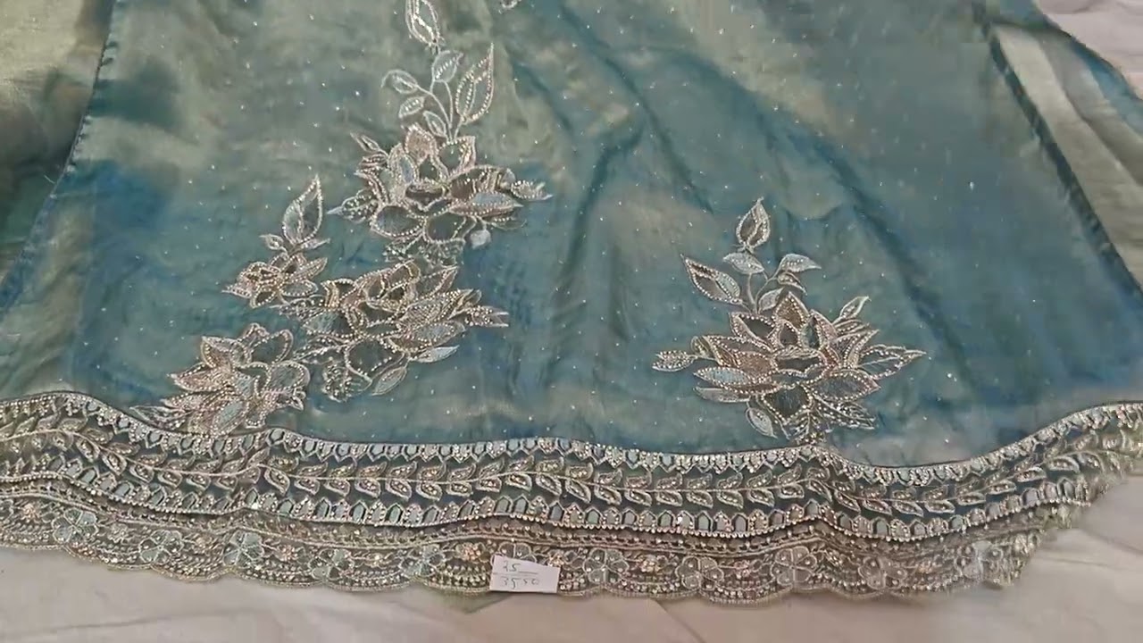 न्यू मोस्ट ट्रेंडिग सूट क्रश सिमर फैब्रिक फैंसी दुपट्टा जल्दी आर्डर करे 9896870753🙏❤️🥰