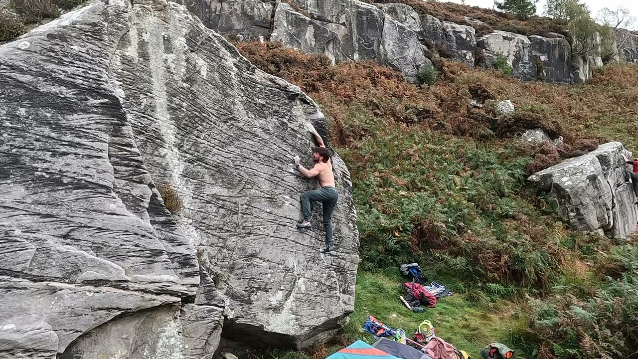 Crimpy Slab 6B - Back Bowden | Northumberland Bouldering