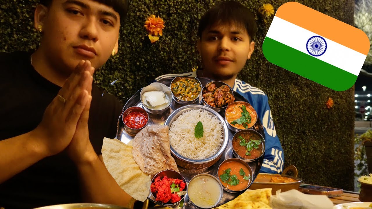 MEXICANS TRY INDIAN FOOD FOR THE FIRST TIME