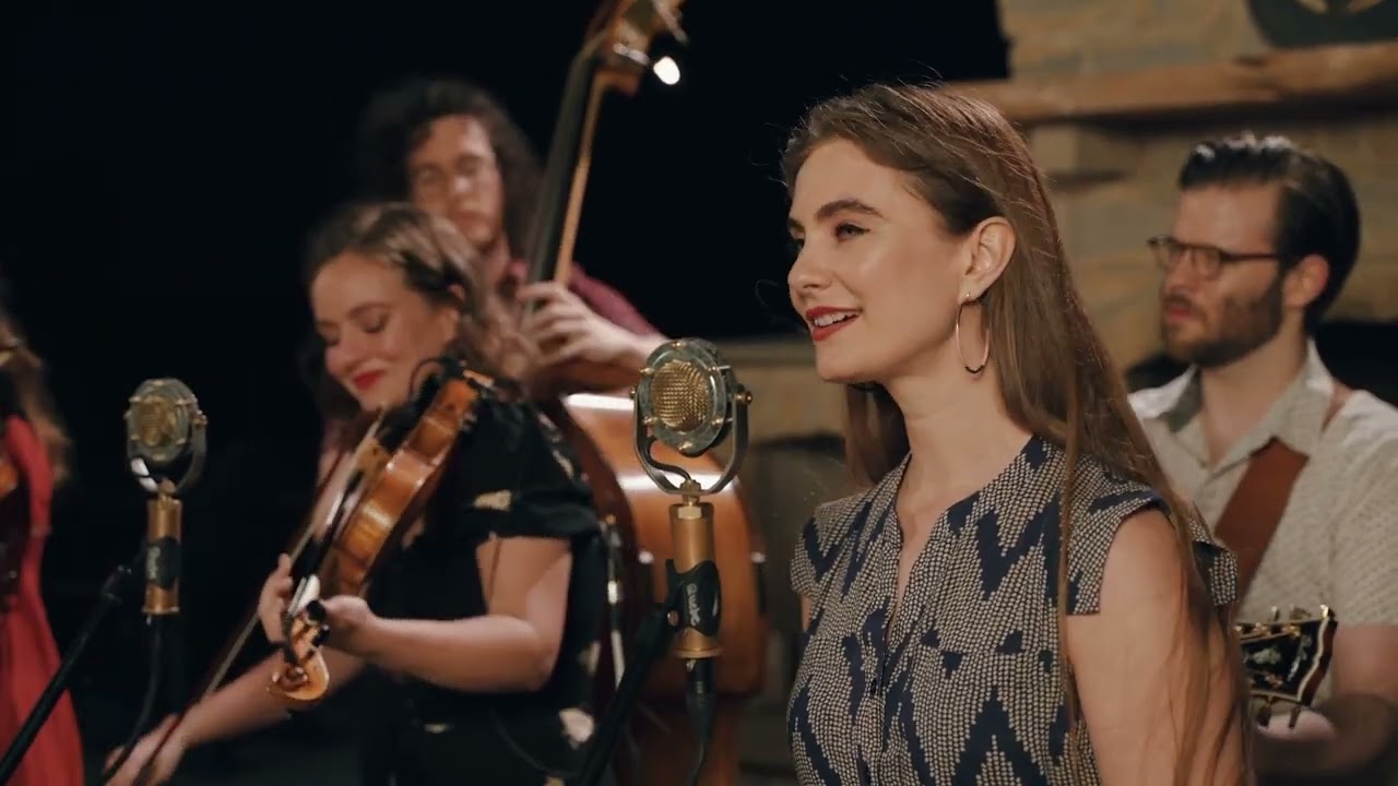 Lonesome Road / Lullaby of the Leaves &mdash; The Quebe Sisters