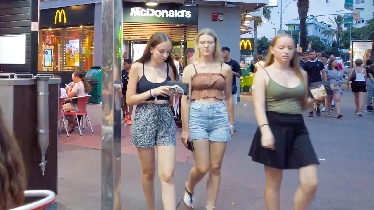 NIGHT LIFE Lloret De Mar SPAIN / Bars Clubs And Parties In SPAIN
