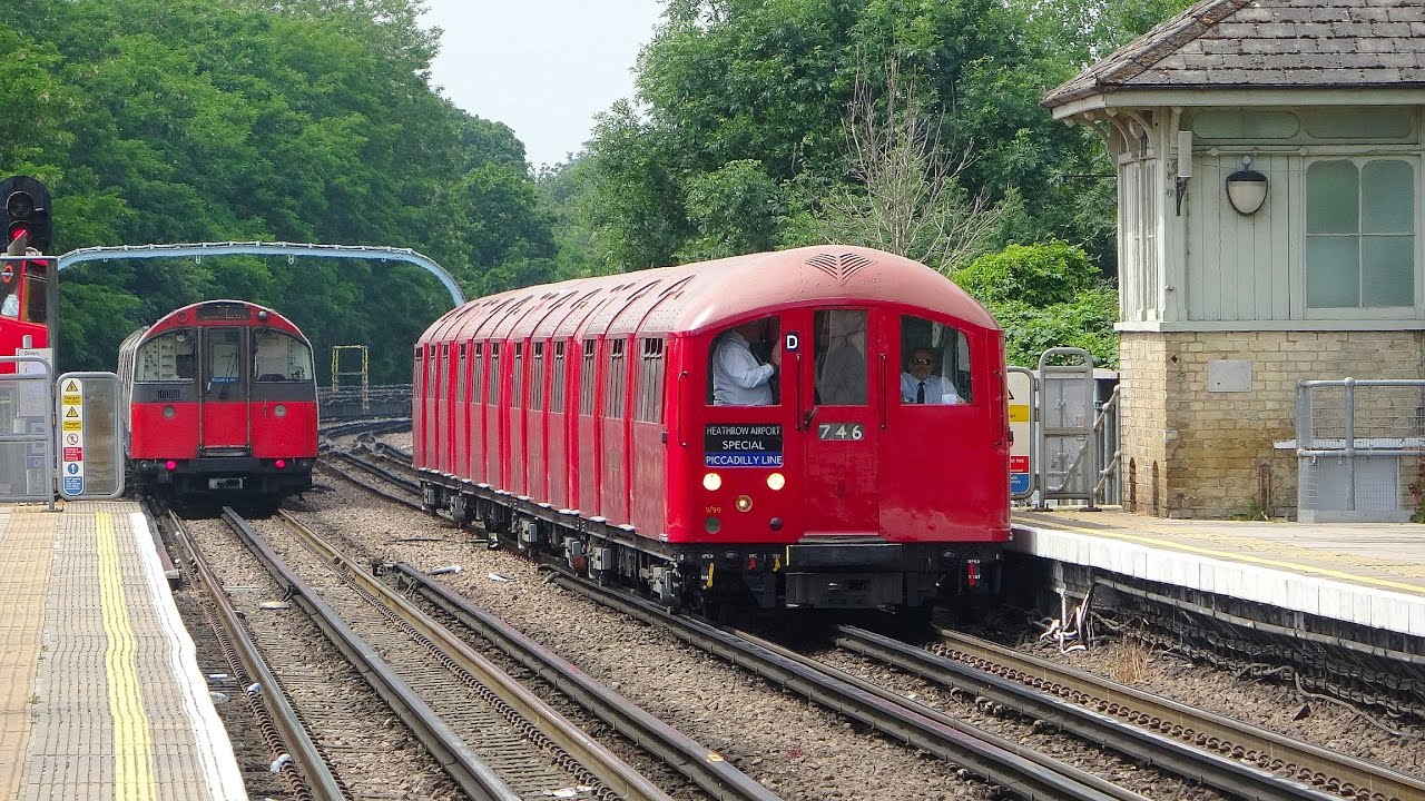 London Underground 1938 Tube Stock back on the Piccadilly Line (South) | 160th Anniversary