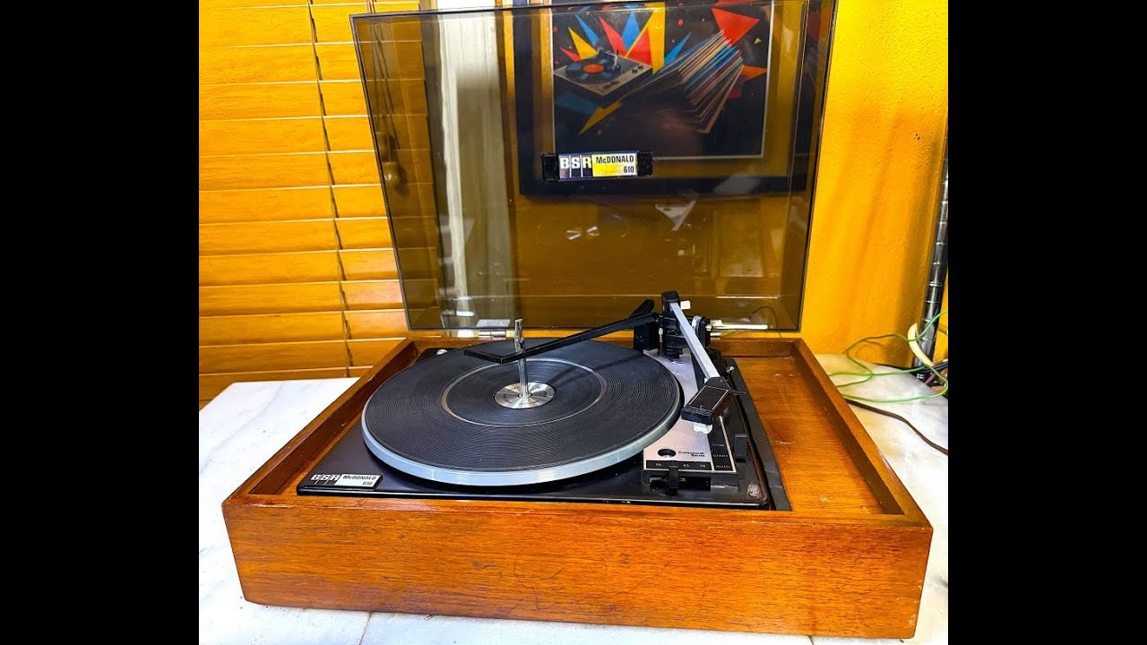 Fully Serviced BSR 610  4 Speed Automatic Stacking Record Changer