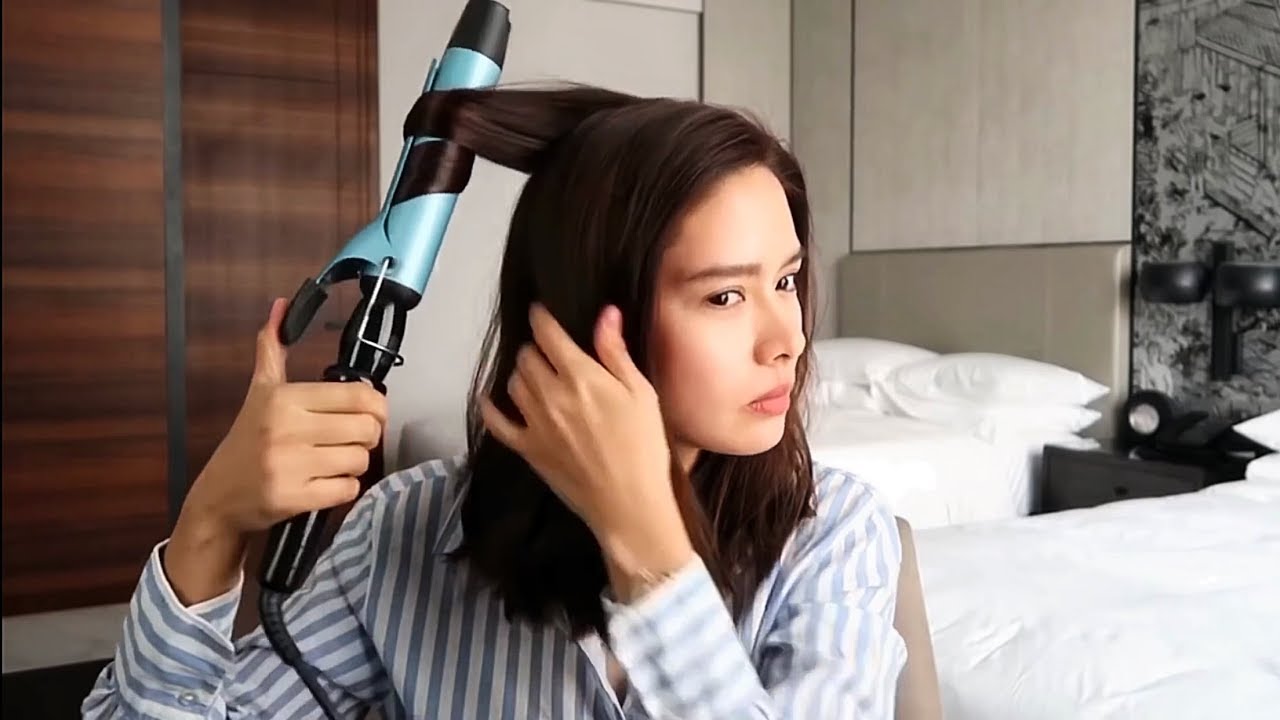 Hairstyle: Messy Beach Waves  Using a Curling Iron | Erich Gonzales