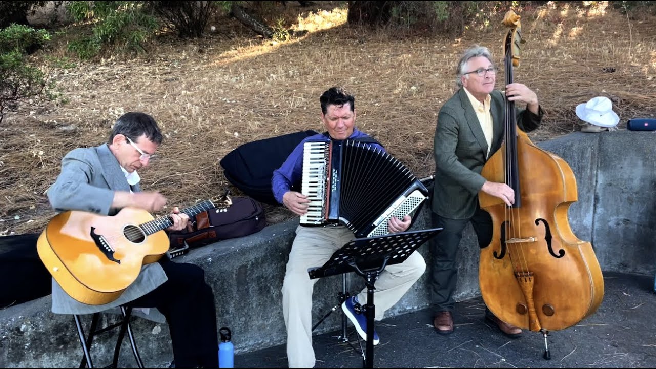 Jazz Manouche with The KG Trio
