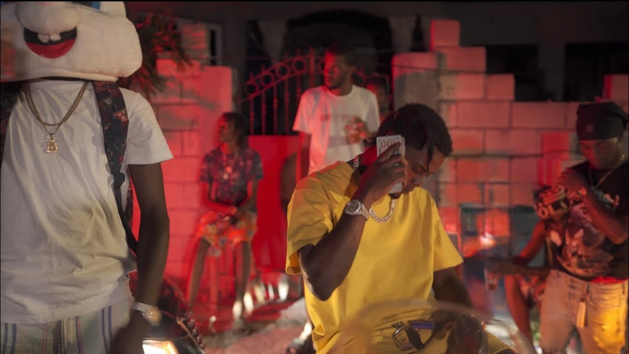 Qwella - Bank Roll | Official Music Video |