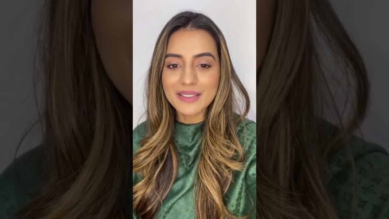 Akshara Singh live on instagram