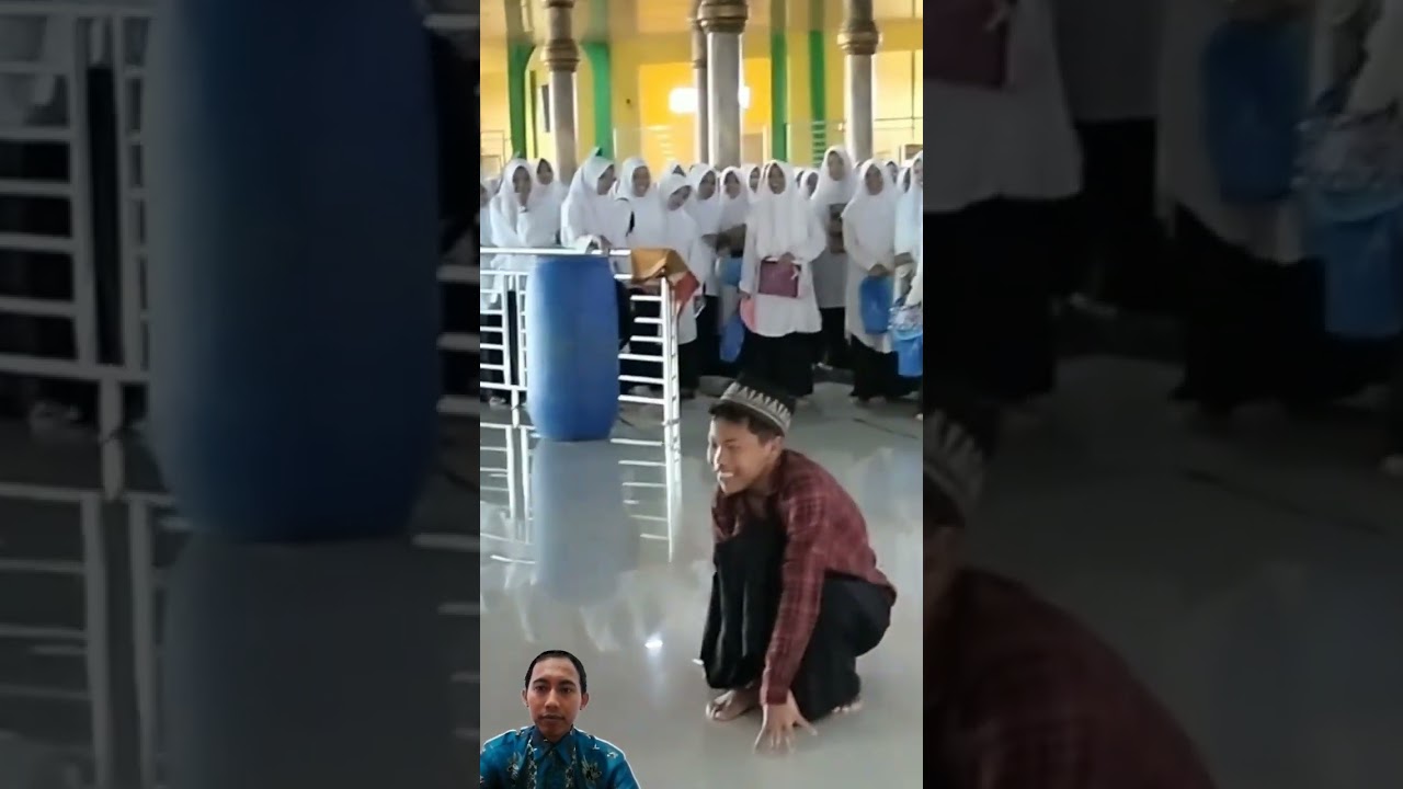 perasaan kalian ketika di kelilingi santriwati🙃#ketiduran#short
