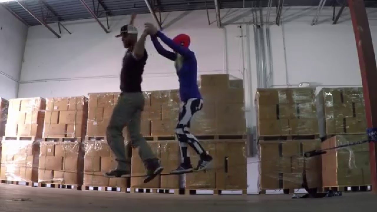 Slackline Dance