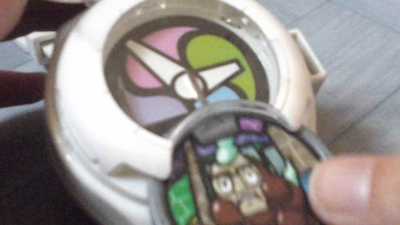 Montre yo kai watch et invocation
