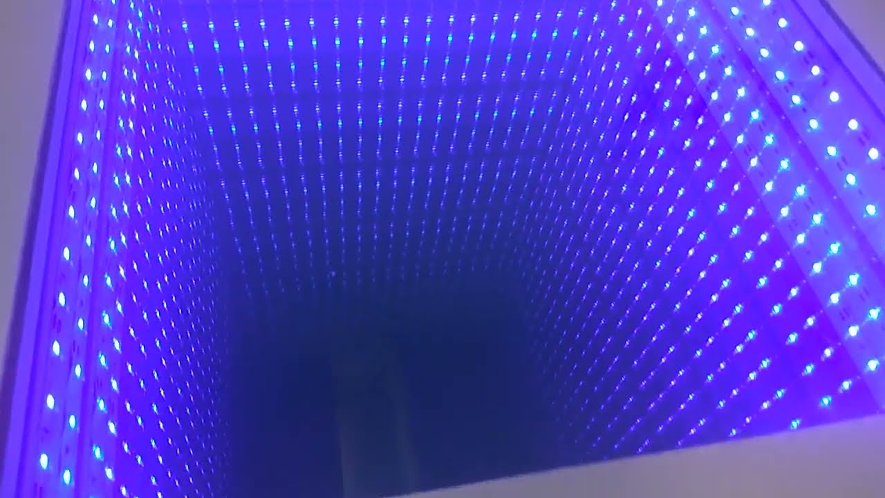 Infinity Mirror Light - 3D Light - Infinity Light - Standing Food Table