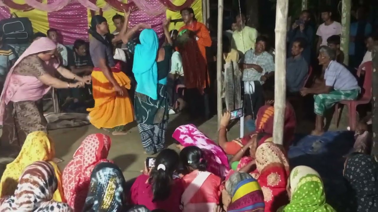বিয়ের বাড়ির গীত ভালো লাগলে লাইক কমেন্ট শেয়ার করে চ্যানেলটি সাবস্ক্রাইব করে পাশে থাকবেন
