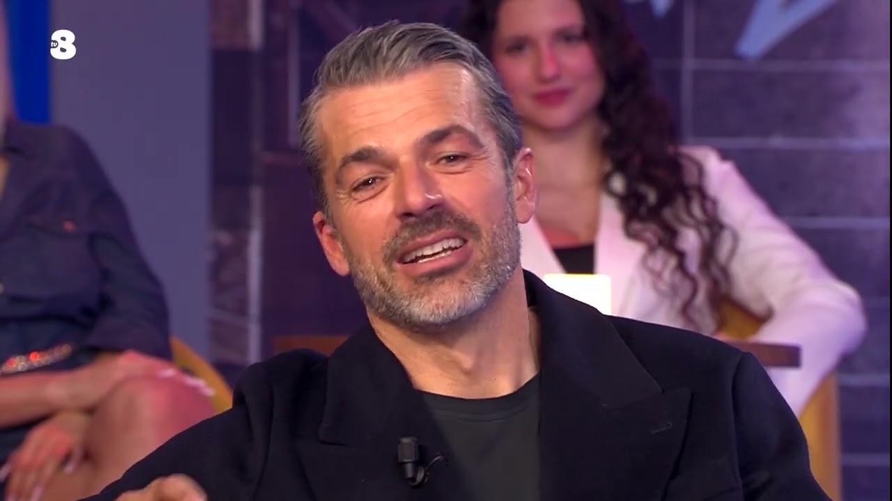 Mago Forest intervista Luca Argentero - GialappaShow St.7
