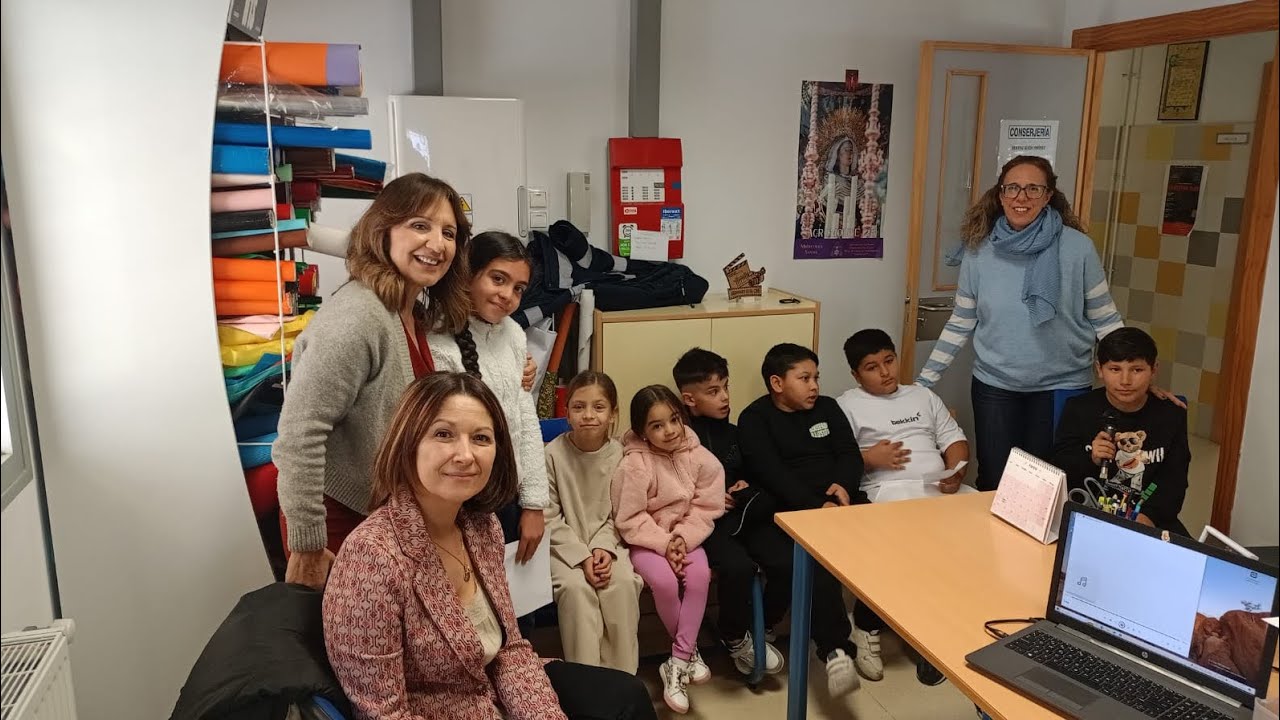 ENTREVISTA A LA CONCEJALA DE EDUCACIÓN DEL AYUNTAMIENTO DE GRANADA, NANI GONZÁLEZ