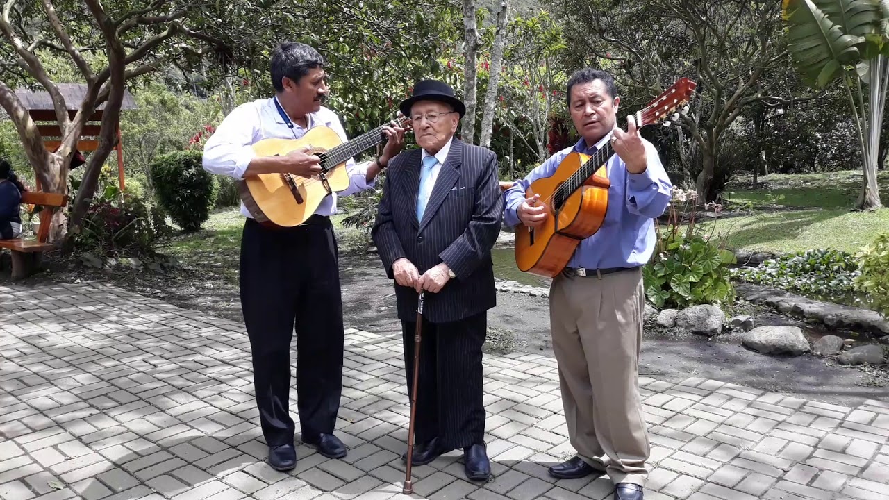 PASILLO SOLO, FERNANDO TIPAN ,ROMAN LESCANO Y EL SR.NICOLAS FIALLOS