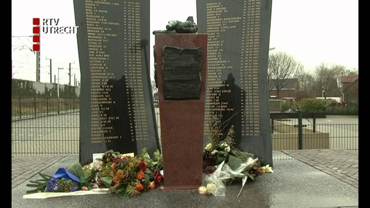 Nabestaande treinramp zag fout op monument meteen