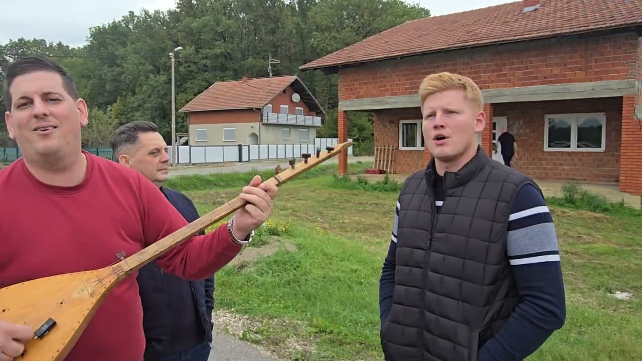 SIROVINA NIKO I ARACIC DVA SAM DANA PUTOVAO