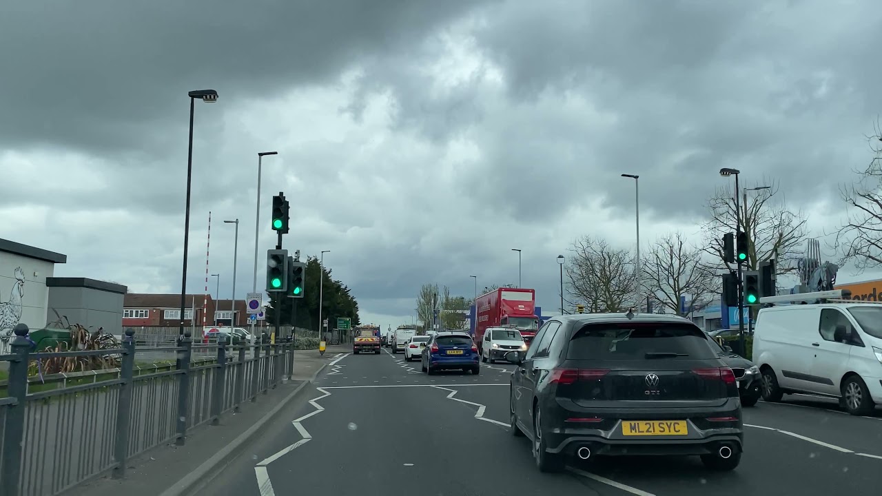 London Road Views 4K || London