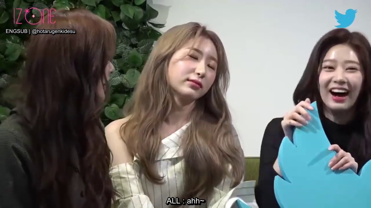 [ENGSUB] 아이즈원 IZ*ONE Twitter Blueroom - 