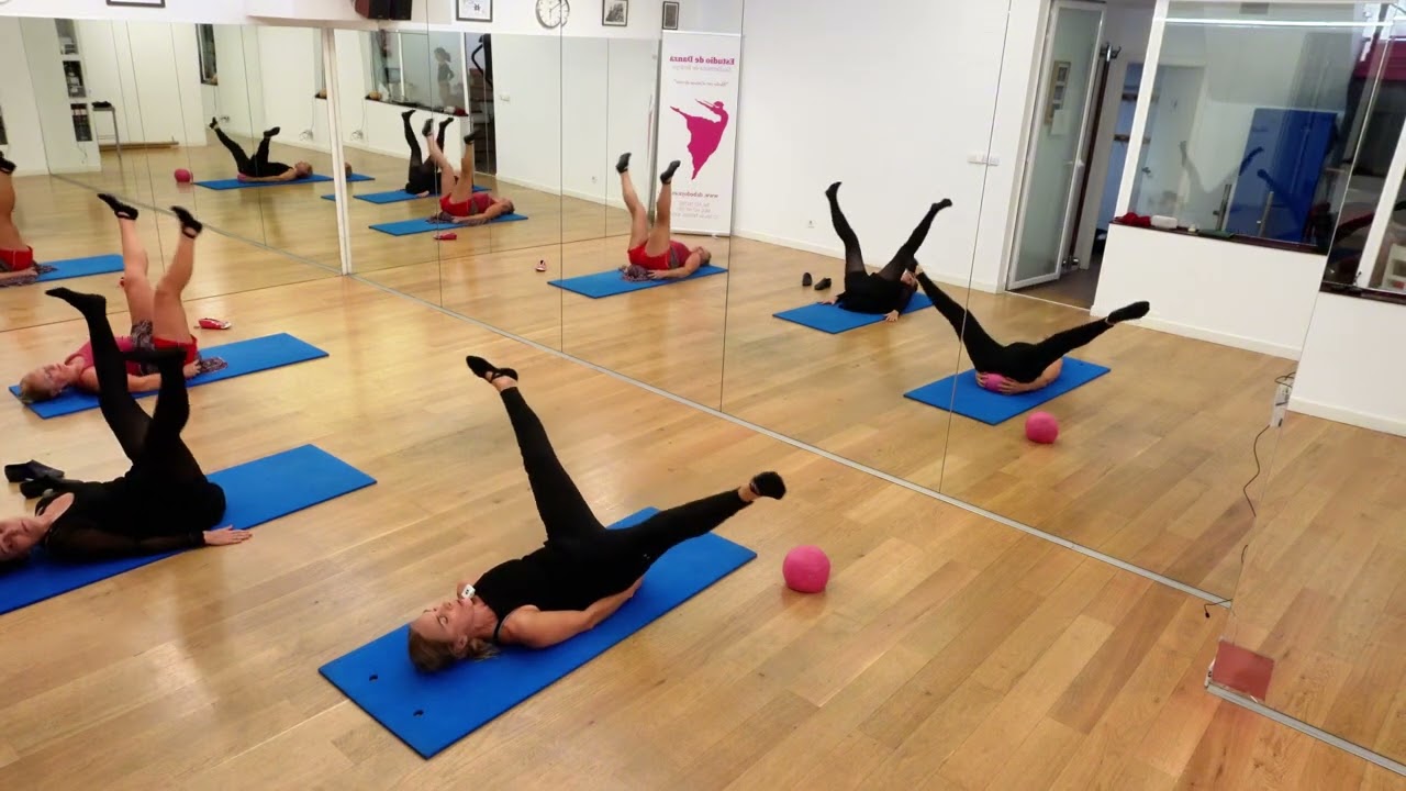 ¿Ya conocías nuestras clases de Barre? ¡Ven a probarlas!