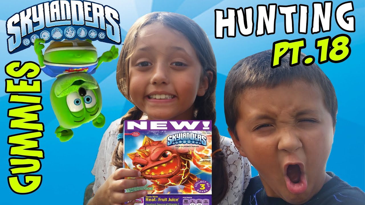 Skylanders Hunting Part 18: Kaos Fruit Snacks & Lunch w/ the Sky Kids (P1 of 2)