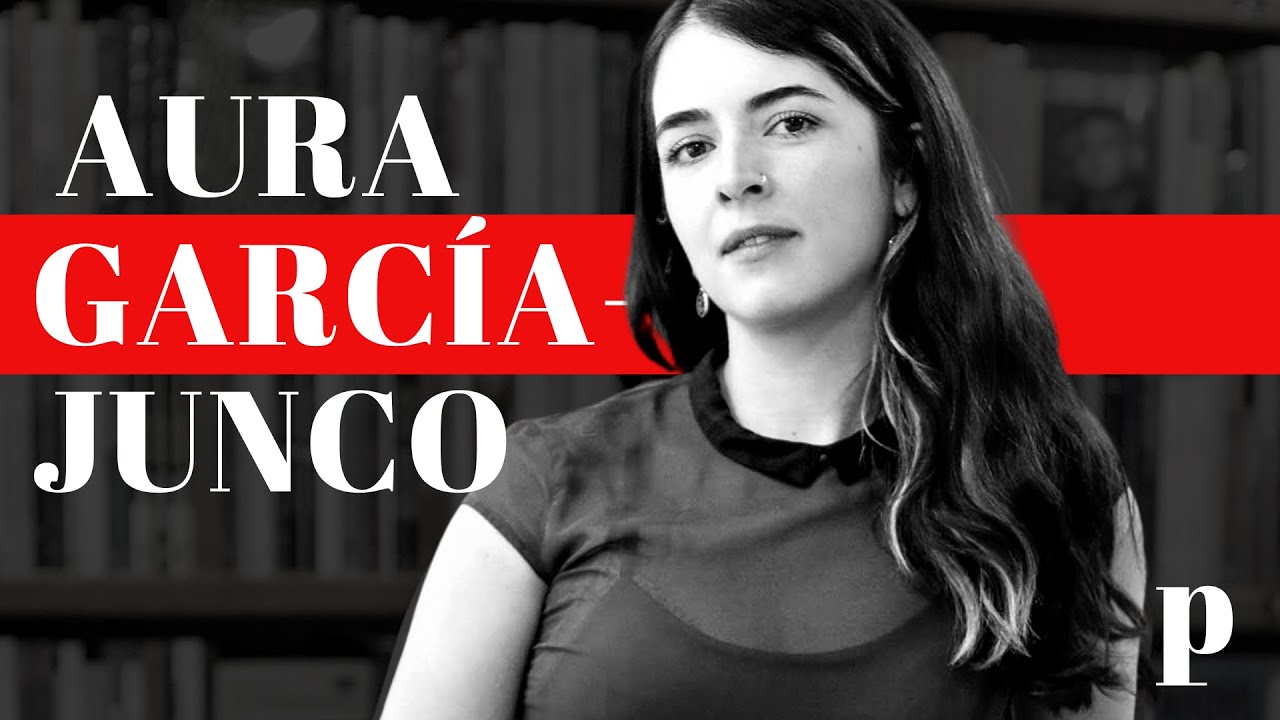 AURA GARCIA JUNCO EN REVISTA PURGANTE