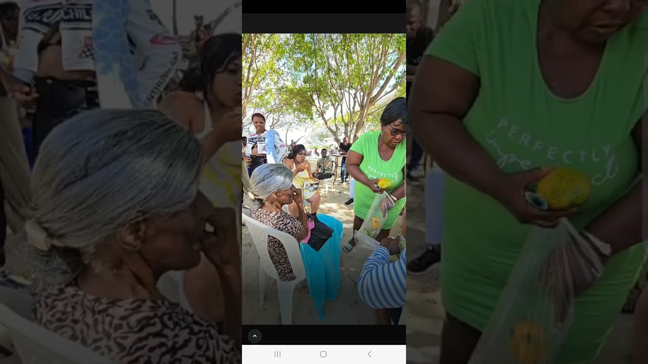 Ms Cornwall At Easter Monday Beach with Tnation Guests. Money 💰 For Ms Cornwall #lisasuniquechannel