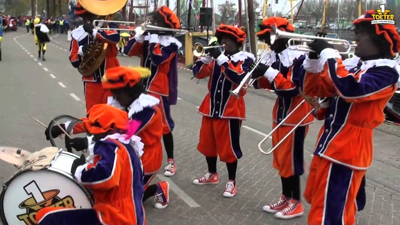Pietenband TNM1 - Zachtjes gaan de paardenvoetjes (2012)