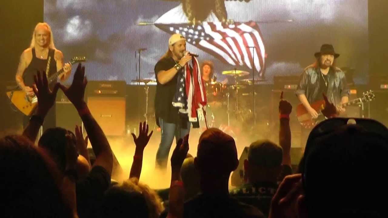 Lynyrd Skynryd - Freebird Live  First Niagara Pavilion July 19, 2013.