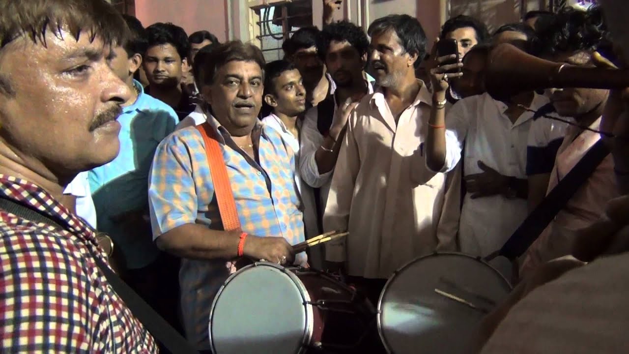 Girgaon Kachchi Dhol - 2012 Shantaram chawl - Shashikant Ponkshe, Vijay Chavan and Bhavani
