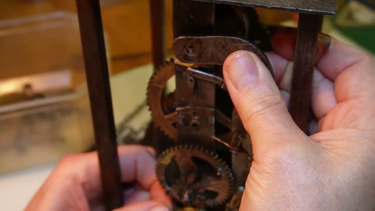 Giovanni Ermini: Restauro Orologio a Lanterna del XVIII Secolo - 1/3