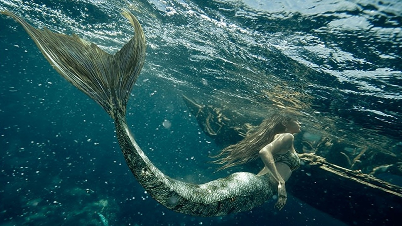 Unbelievable Mermaid Sighting Caught on Camera &ndash; Real Underwater Evidence!