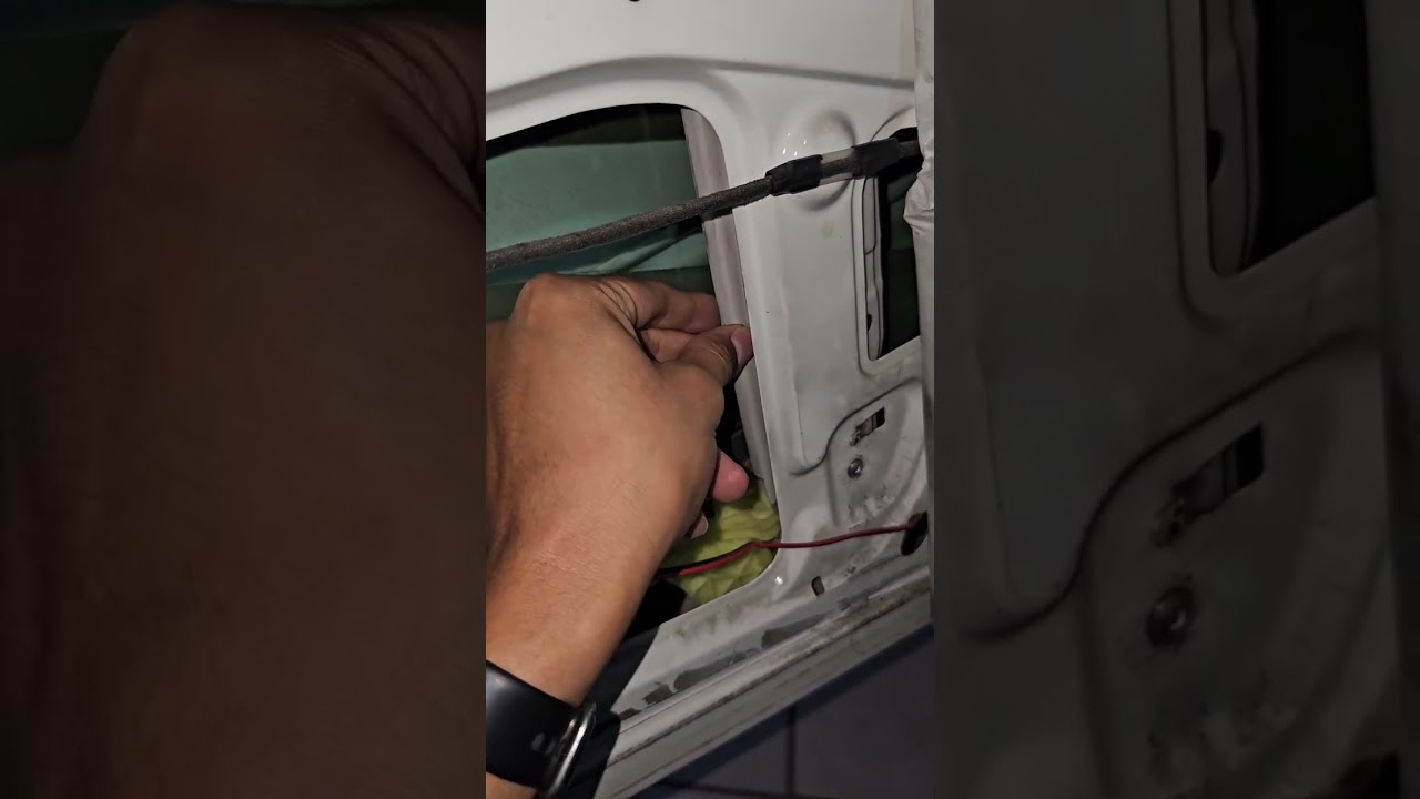 Quitar ruido y vibraciones de las puertas VW GOL