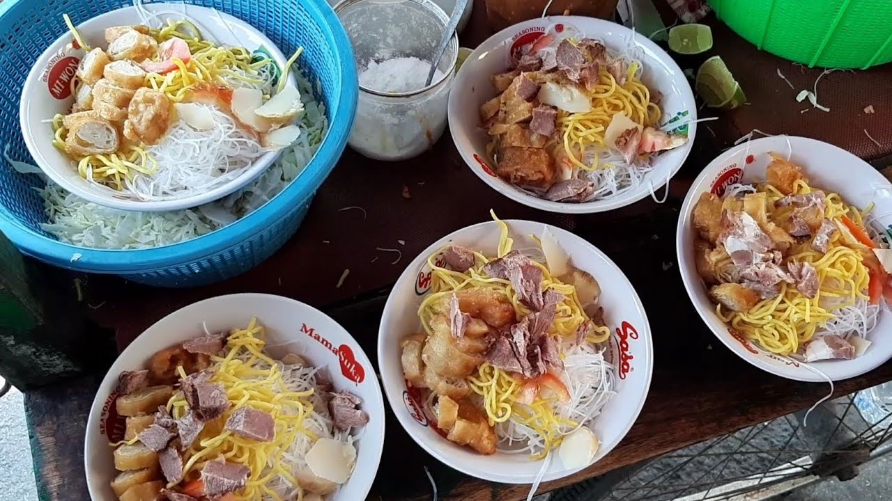 LARIS MANIS !! SOTO MIE DEPAN ES KODE TANGERANG