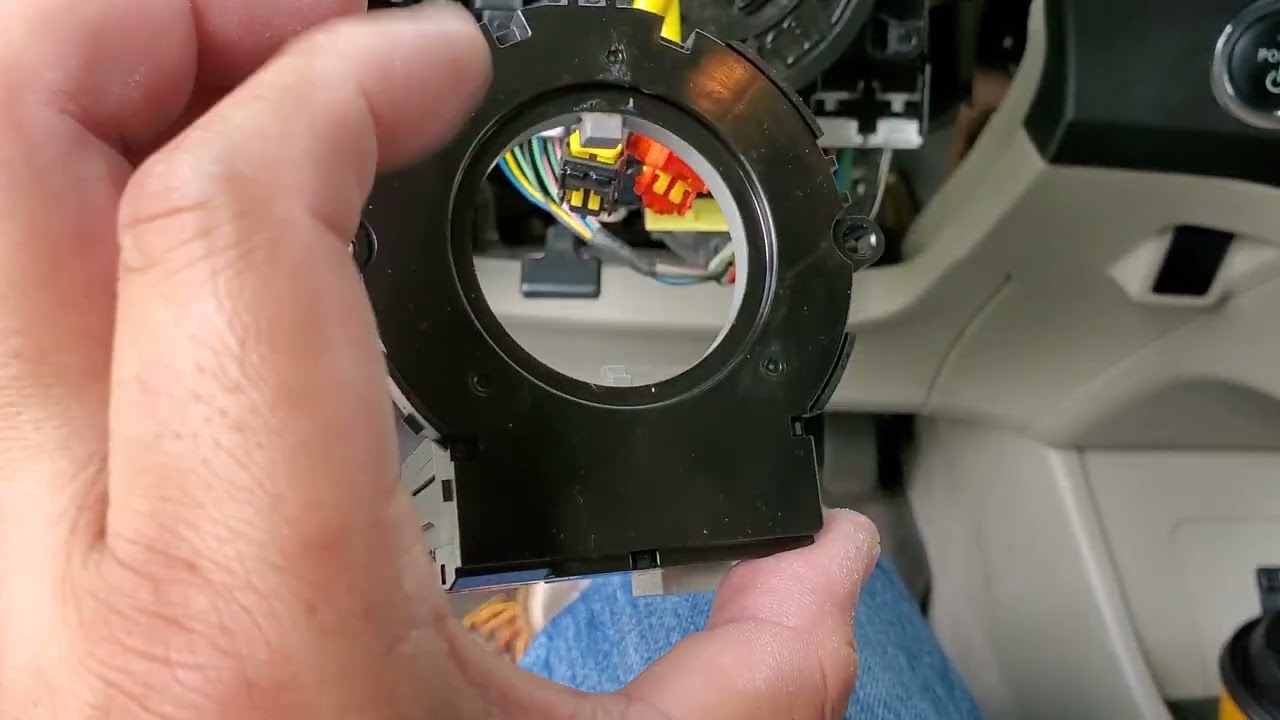 2010 TOYOTA PRIUS- REPLACING CLOCK SPRING AND STEERING ANGLE SENSOR- TIPS CALIBRATION