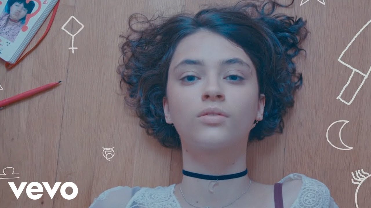 Pomme - &Agrave; peu pr&egrave;s