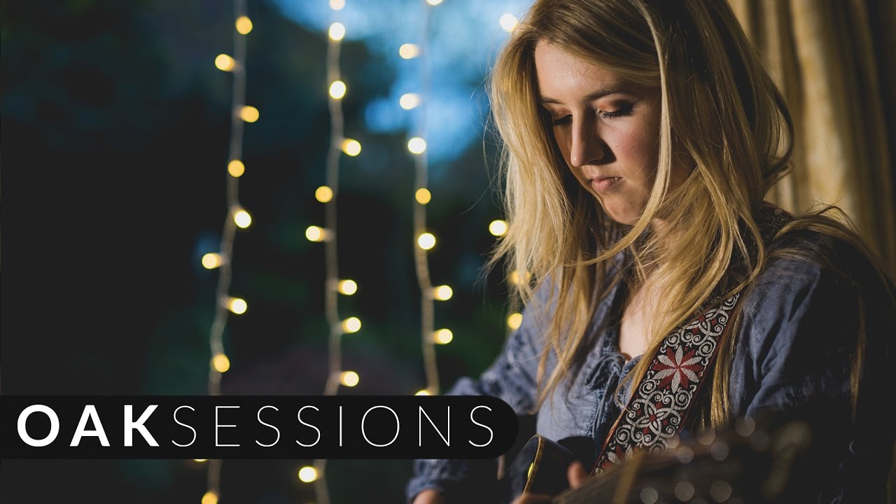 Charli White - Gold Against The Blue | Oak Sessions
