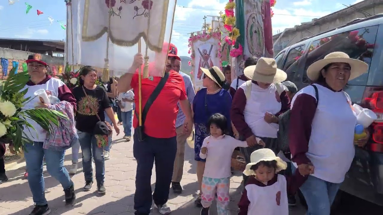 Recorrido ala casa del mayordomo, después de la celebración de la misa. 12 de febrero 2025