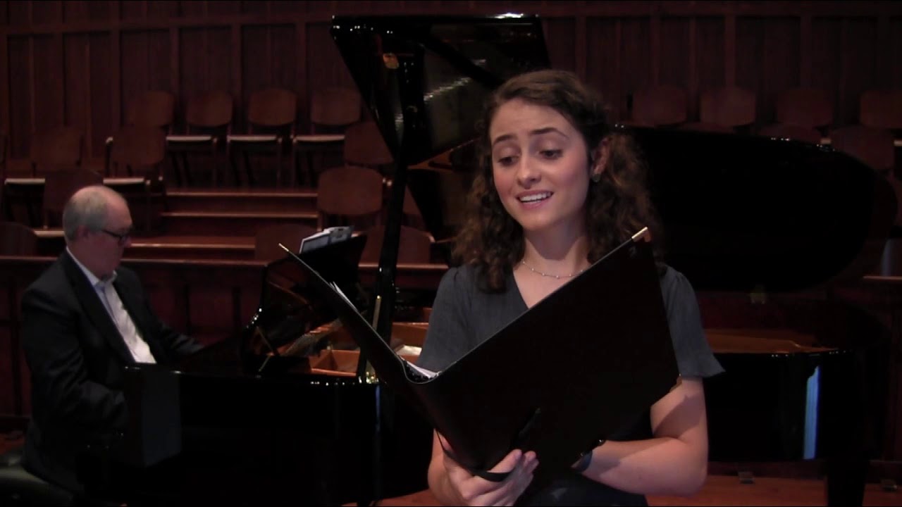 Samantha Sayar sings 