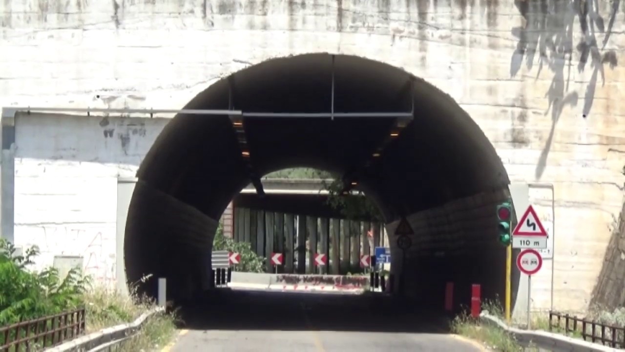 Corigliano Rossano, nessuna novità sulla Galleria Traforo chiusa da 4 anni