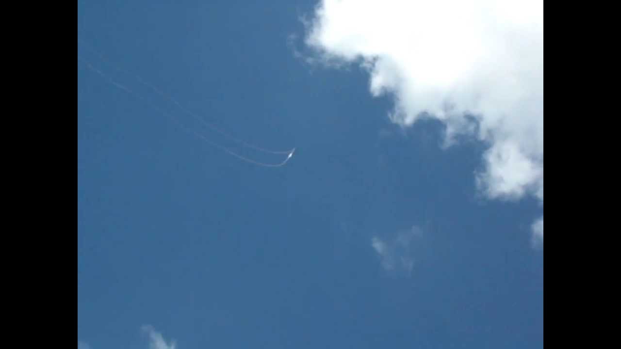 Ostrow AirShow - Jerzy Makula glider aerobatics - 2012.05.26